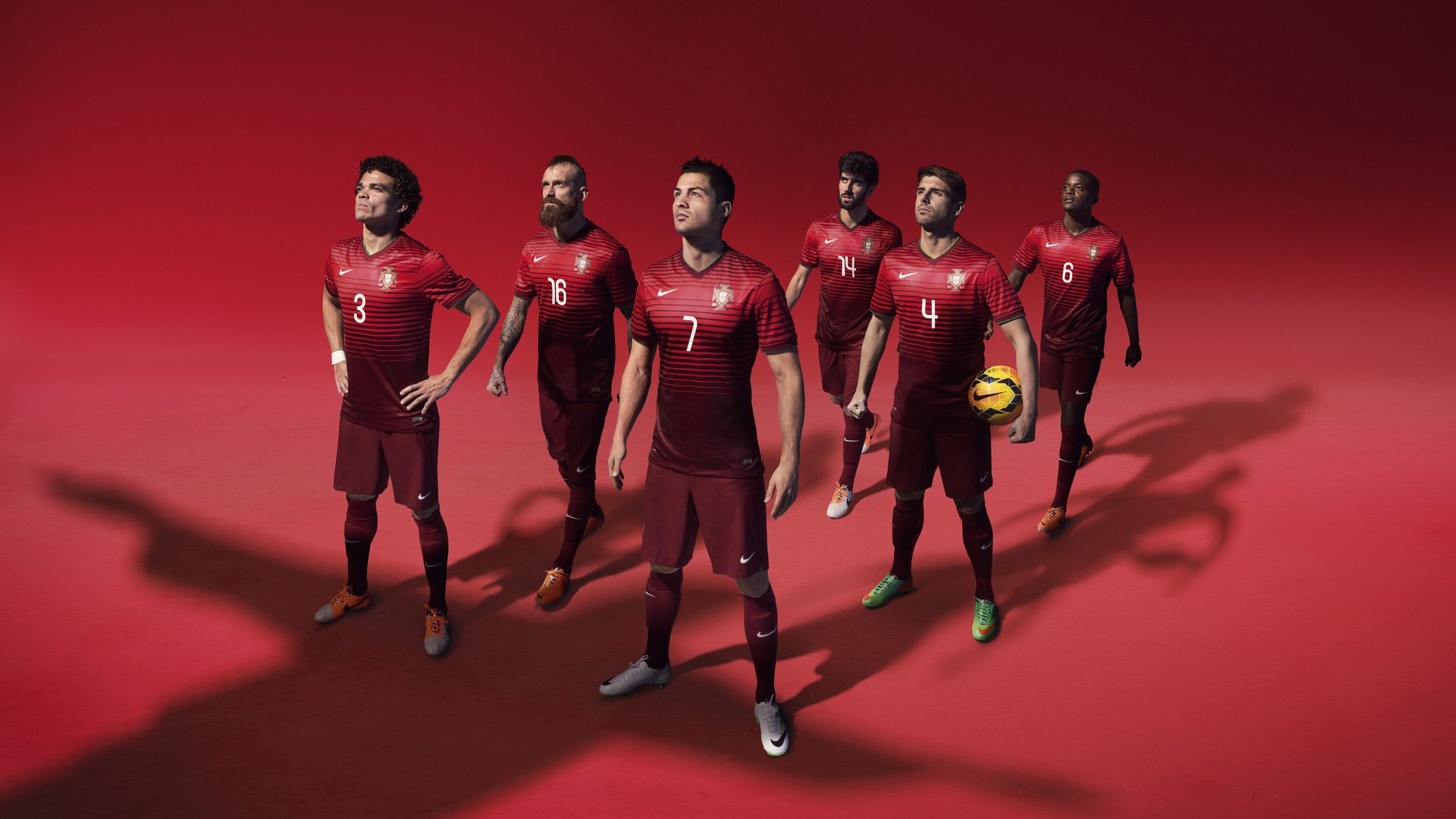 球迷故事：那些追逐偶像的青春岁月，球迷算不算追星